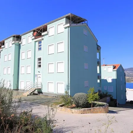Mastrinka 11717b Apartment Trogir